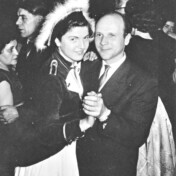 Karl Zalfen beim Tanz "an Bau"