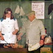 Roswitha Nettersheim und Roggendorfs Hein
(Fritten eine Mark !!)